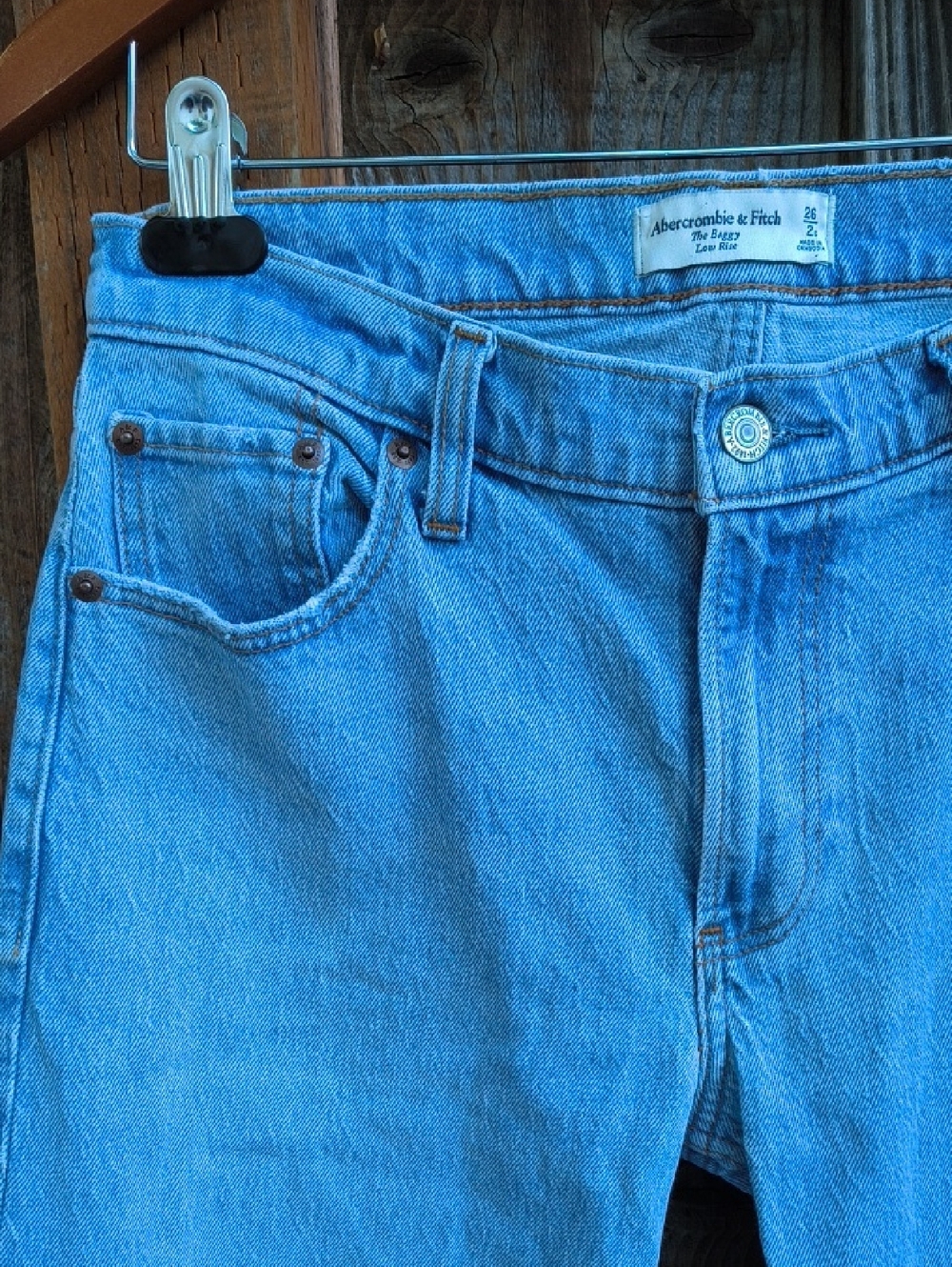 ABERCROMBIE & FITCH The Baggy Low Rise Jeans Short Inseam Size 26 - Picture 4 of 15